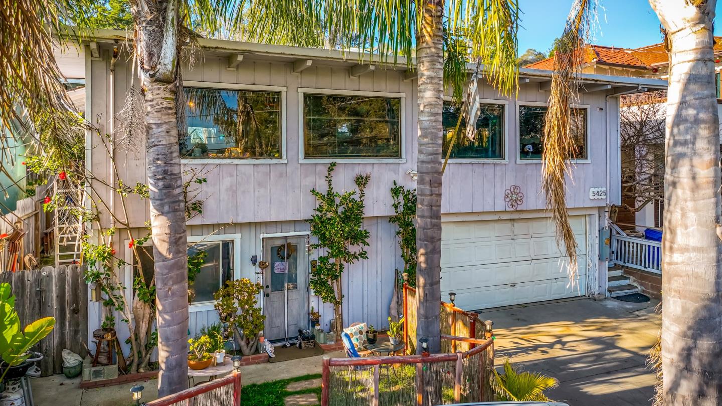 Detail Gallery Image 7 of 80 For 5425 Jigger Dr, Soquel,  CA 95073 - 4 Beds | 2 Baths