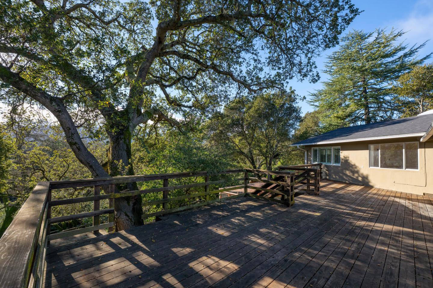 Detail Gallery Image 20 of 29 For 112 Jane Dr, Woodside,  CA 94062 - 4 Beds | 3 Baths