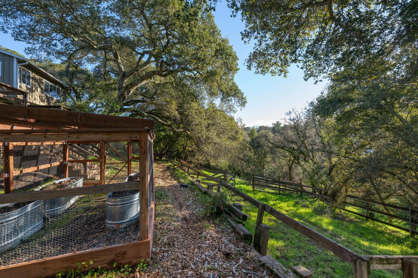 Detail Gallery Image 23 of 29 For 112 Jane Dr, Woodside,  CA 94062 - 4 Beds | 3 Baths