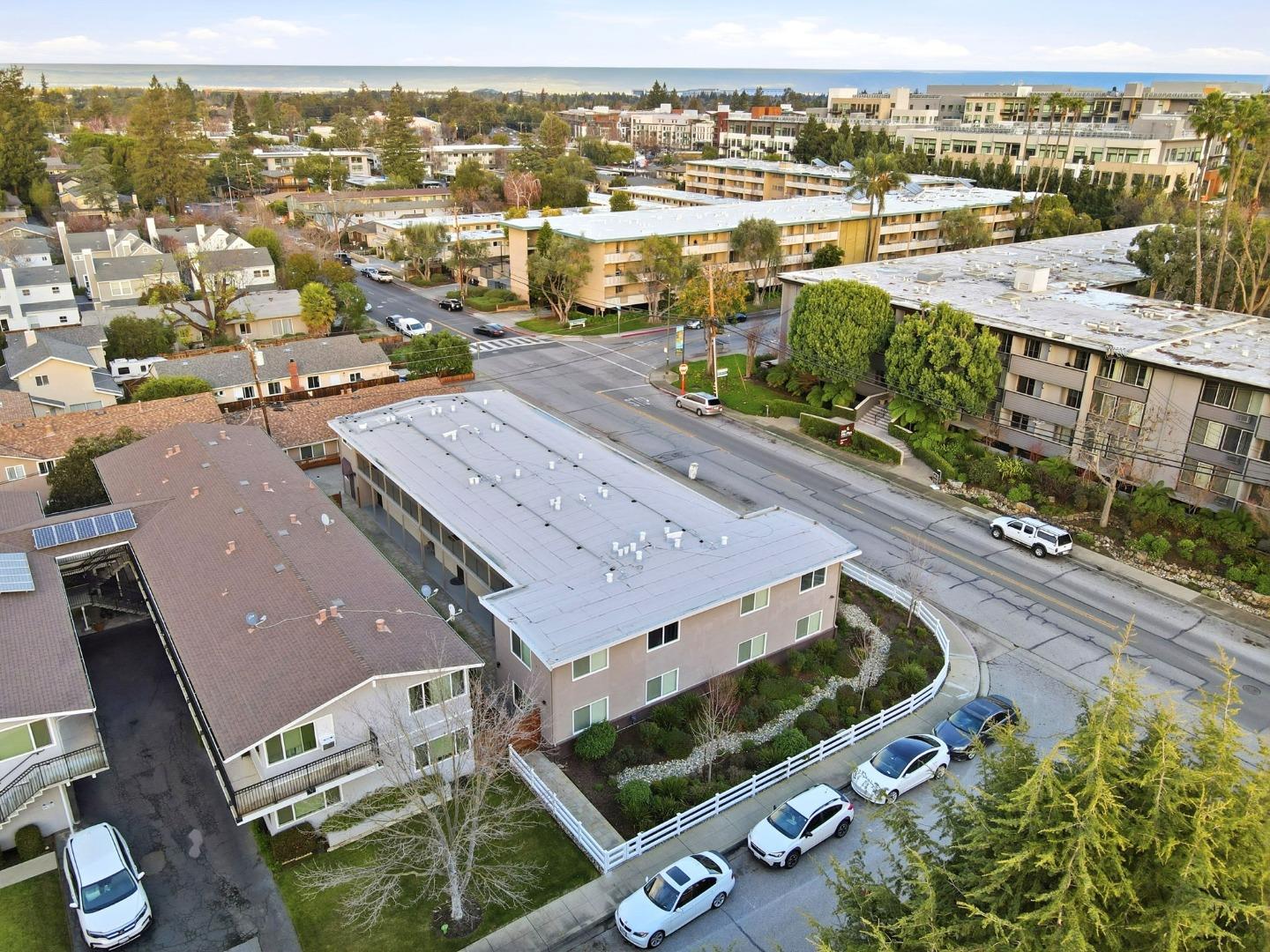 Del Medio, Mountain View, CA, 94040