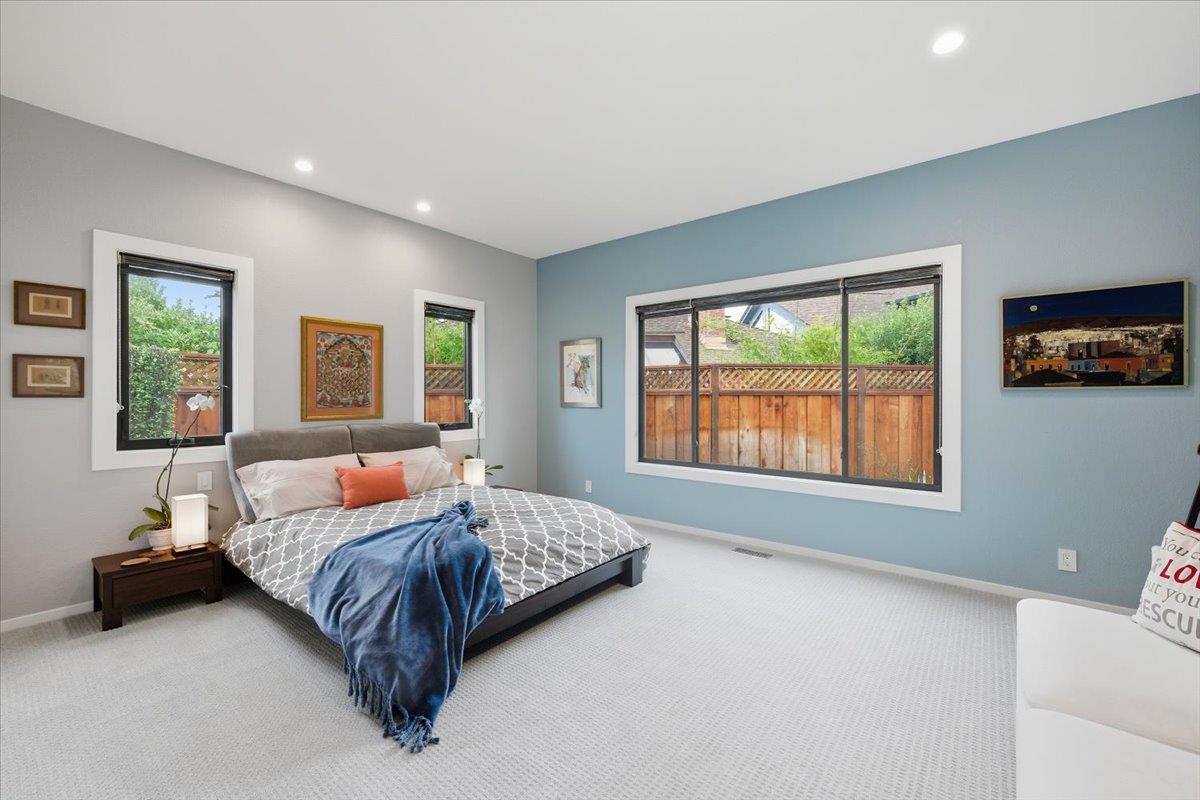 Detail Gallery Image 20 of 32 For 440 Burning Tree Ct, Half Moon Bay,  CA 94019 - 2 Beds | 2 Baths