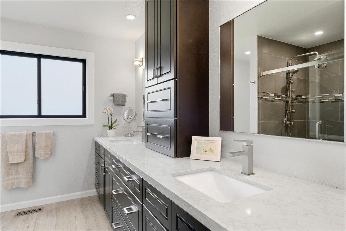 Detail Gallery Image 22 of 32 For 440 Burning Tree Ct, Half Moon Bay,  CA 94019 - 2 Beds | 2 Baths