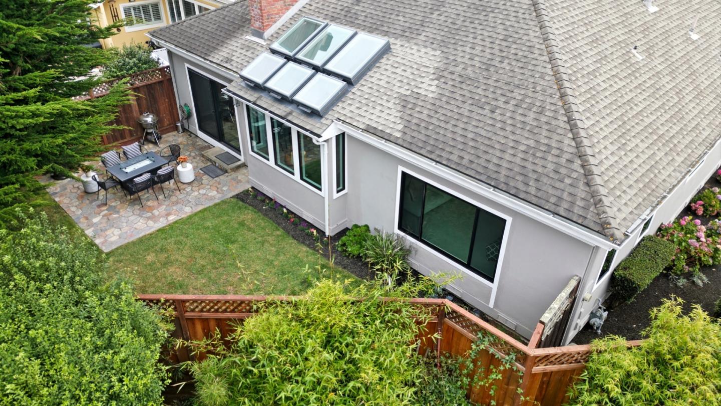 Detail Gallery Image 29 of 32 For 440 Burning Tree Ct, Half Moon Bay,  CA 94019 - 2 Beds | 2 Baths