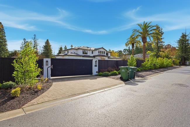 Detail Gallery Image 11 of 98 For 331 Stevick Dr, Atherton,  CA 94027 - 5 Beds | 5/1 Baths