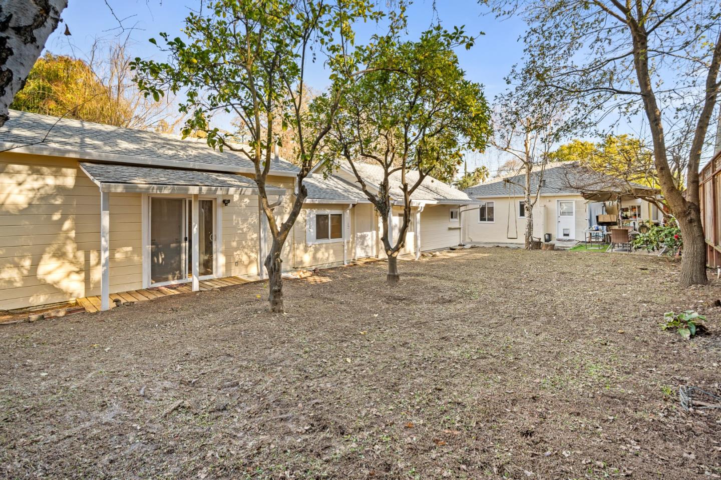 Detail Gallery Image 26 of 44 For 2066 Sterling Ave, Menlo Park,  CA 94025 - – Beds | – Baths