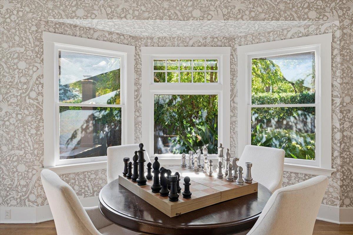 Detail Gallery Image 12 of 78 For 101 Glen Ridge Ave, Los Gatos,  CA 95030 - 6 Beds | 5/1 Baths