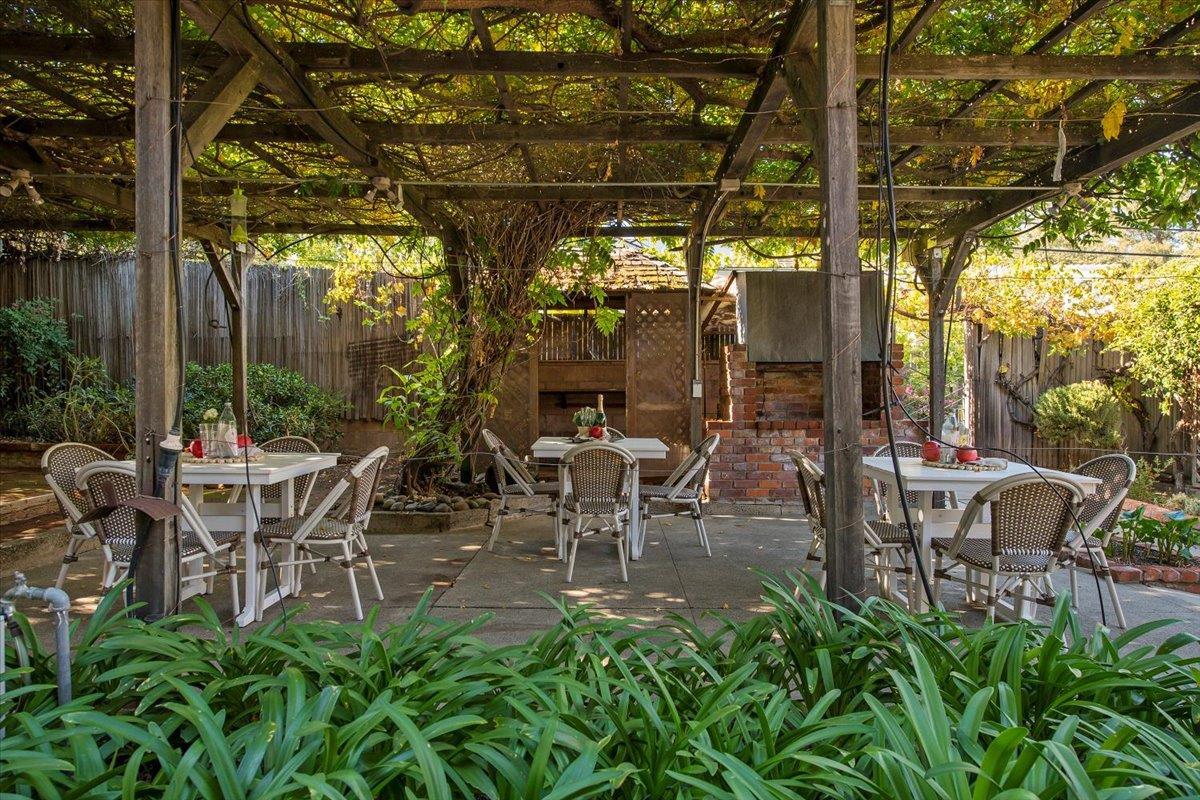 Detail Gallery Image 63 of 78 For 101 Glen Ridge Ave, Los Gatos,  CA 95030 - 6 Beds | 5/1 Baths