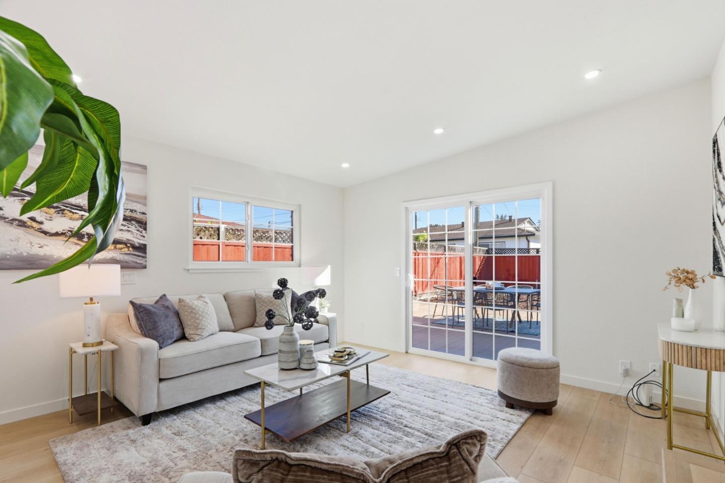 Detail Gallery Image 11 of 37 For 2059 Larsen Ct, Santa Clara,  CA 95051 - 3 Beds | 2 Baths