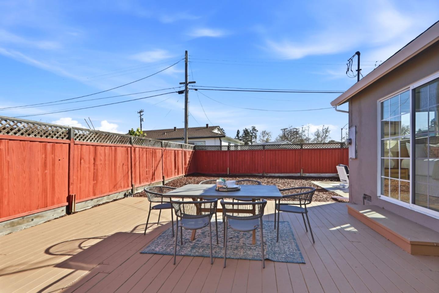 Detail Gallery Image 34 of 37 For 2059 Larsen Ct, Santa Clara,  CA 95051 - 3 Beds | 2 Baths