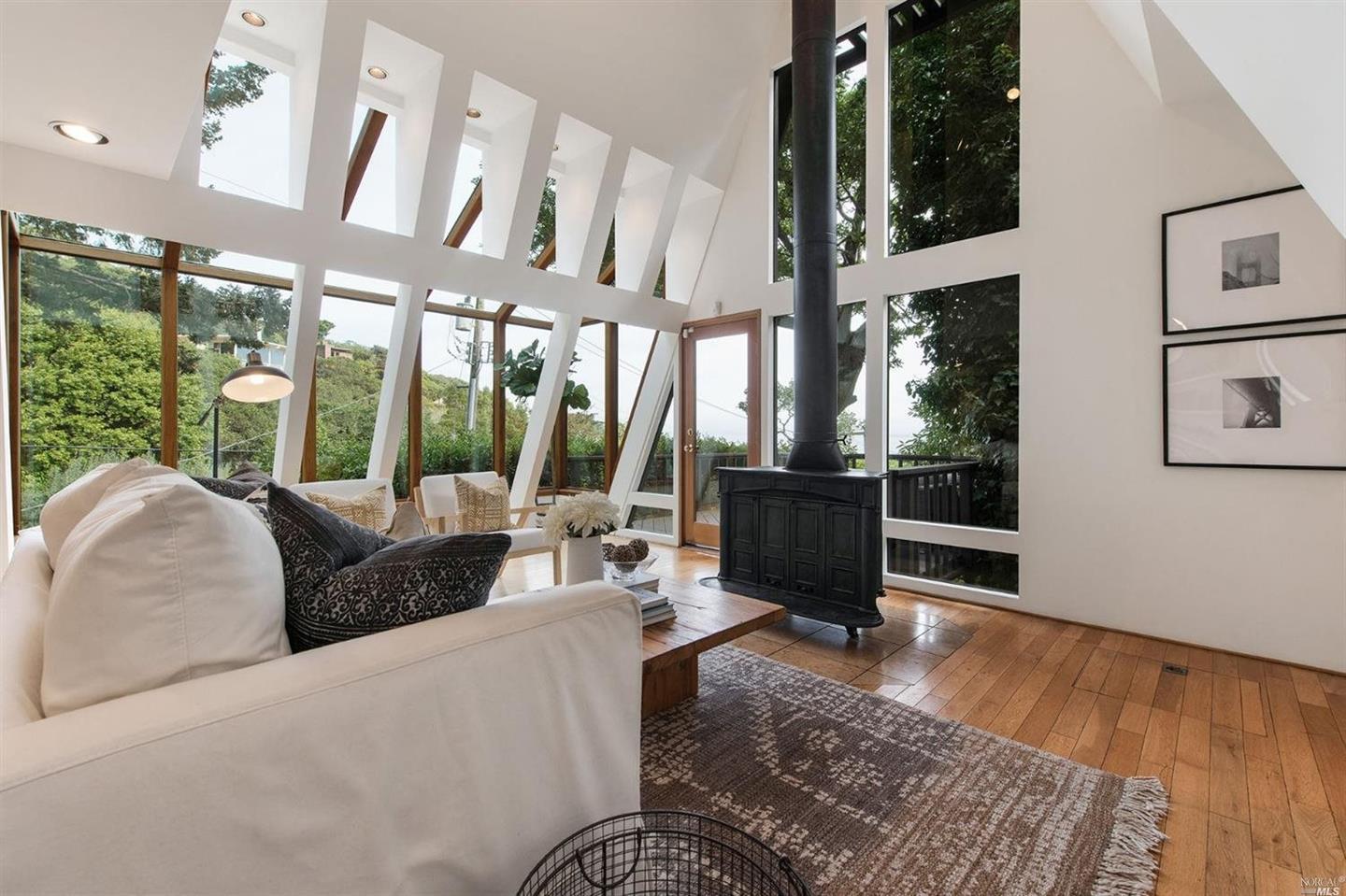 Front Image Thumbnail for ML82030880