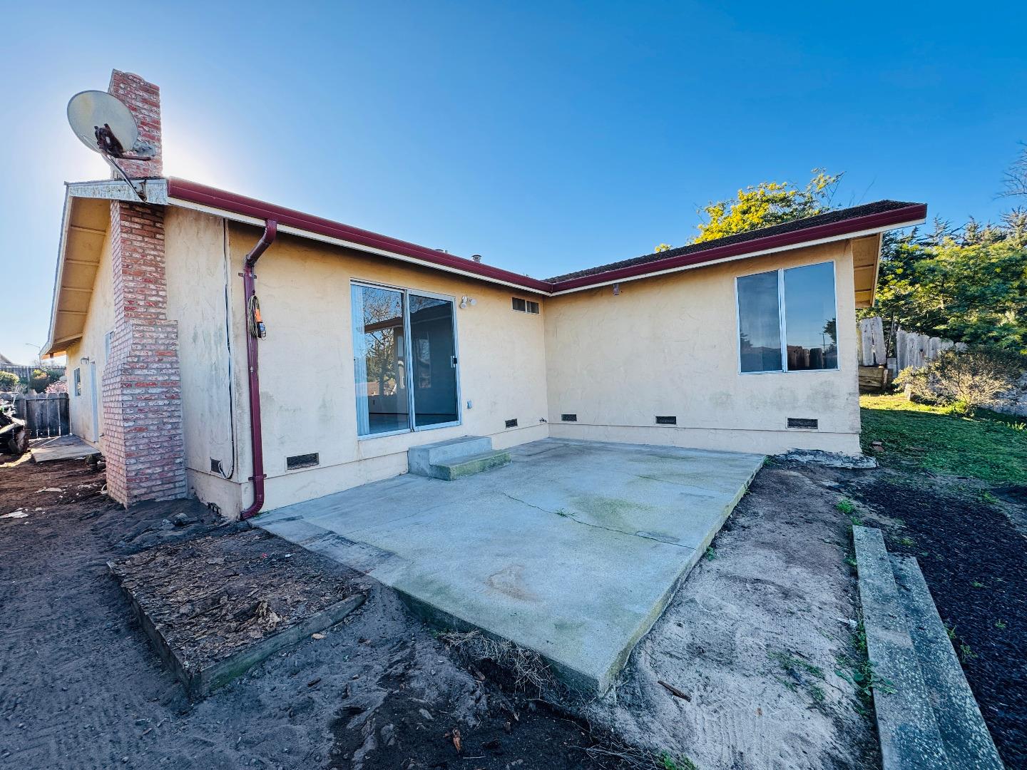 Detail Gallery Image 20 of 20 For 3003 Crescent St, Marina,  CA 93933 - 3 Beds | 2 Baths