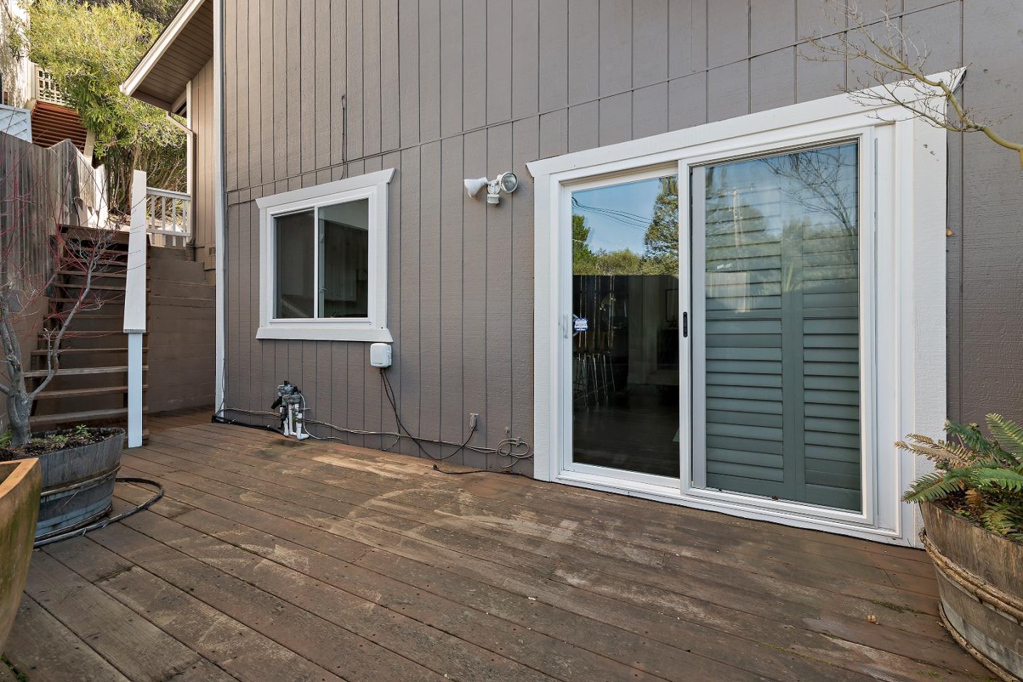 Detail Gallery Image 26 of 36 For 2608 Monte Cresta Dr, Belmont,  CA 94002 - 4 Beds | 2/1 Baths