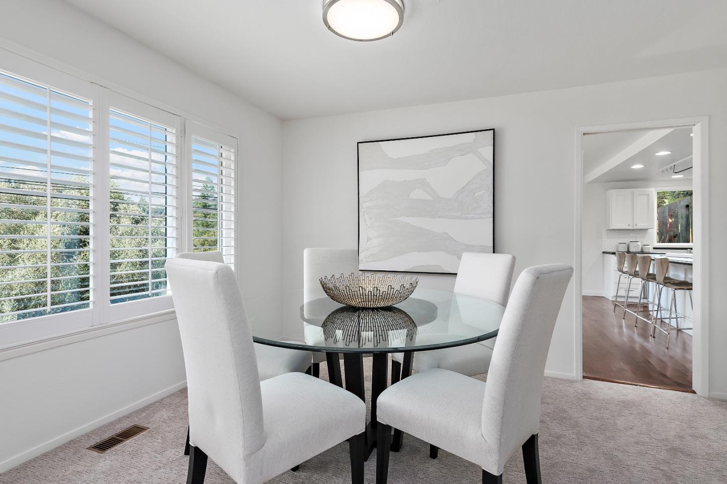 Detail Gallery Image 7 of 36 For 2608 Monte Cresta Dr, Belmont,  CA 94002 - 4 Beds | 2/1 Baths