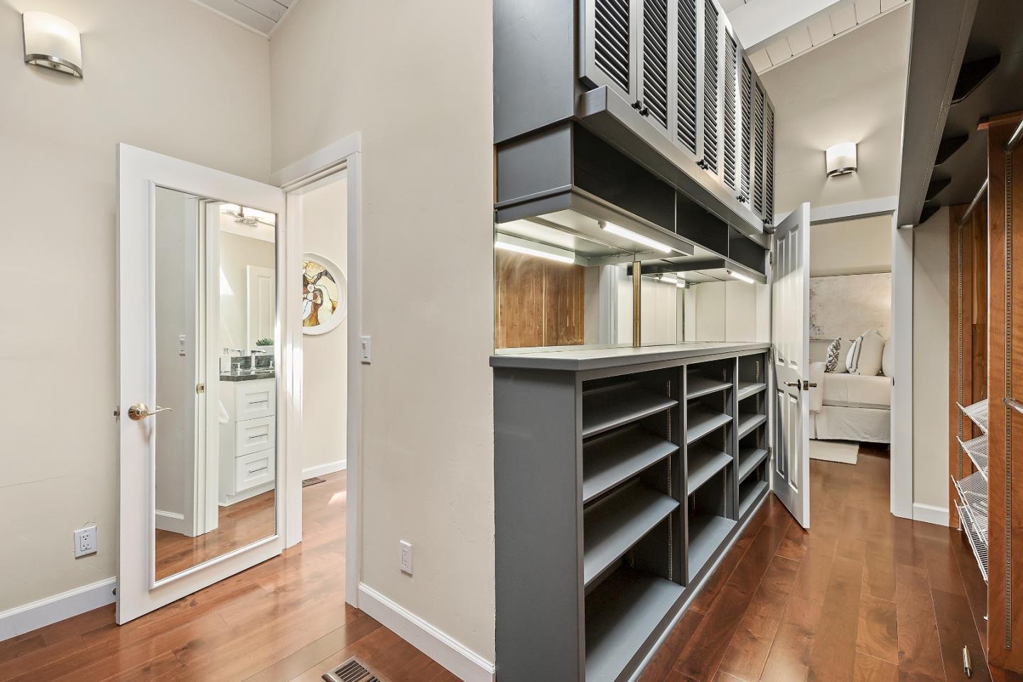 Detail Gallery Image 27 of 39 For 60 Linaria Way, Portola Valley,  CA 94028 - 4 Beds | 3 Baths