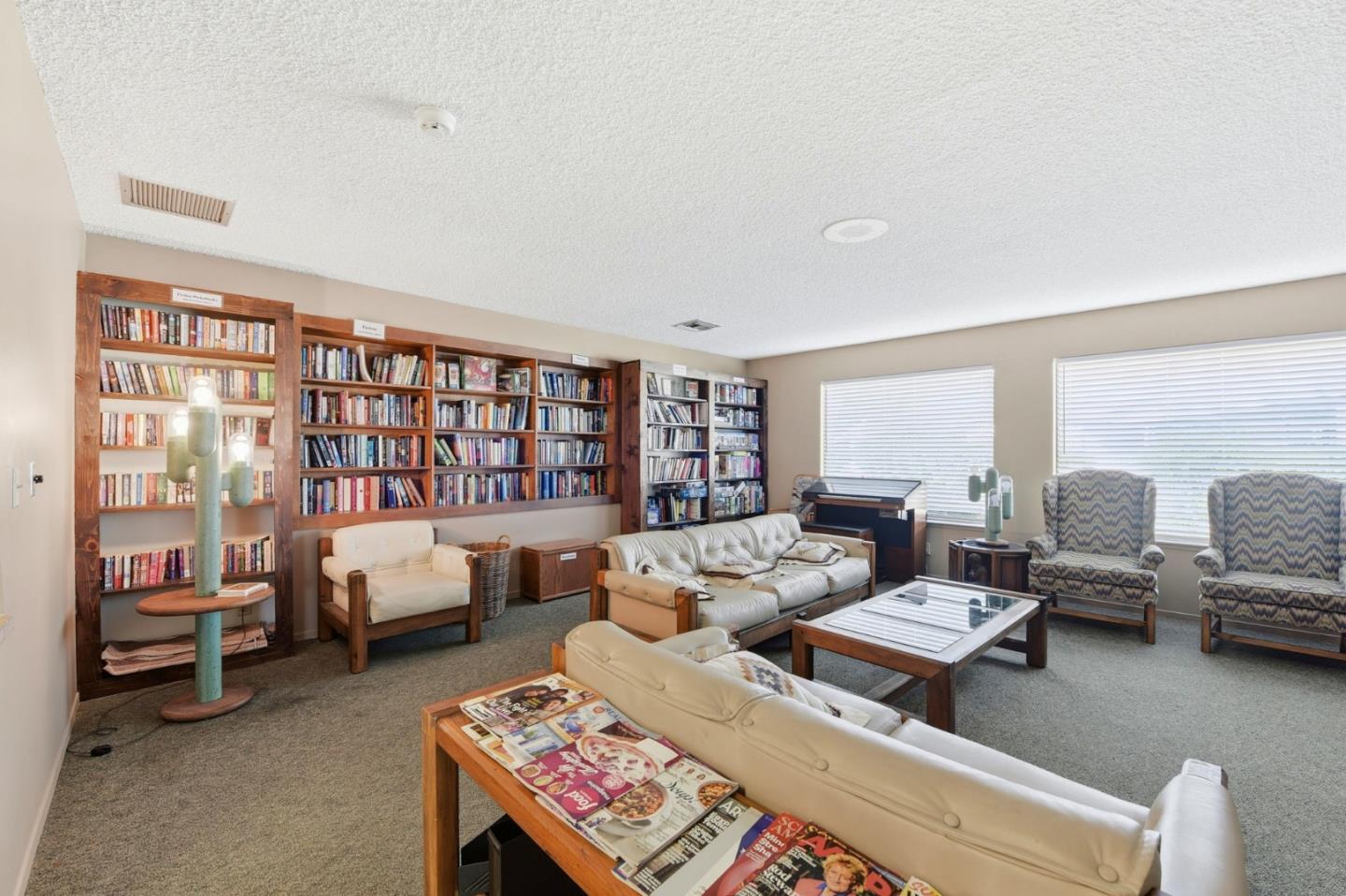 Detail Gallery Image 30 of 36 For 896 Villa Teresa #896,  San Jose,  CA 95123 - 3 Beds | 3 Baths