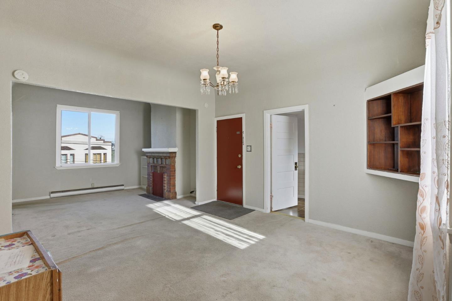 Detail Gallery Image 6 of 23 For 519 Bellevue Ave, Daly City,  CA 94014 - 2 Beds | 1 Baths