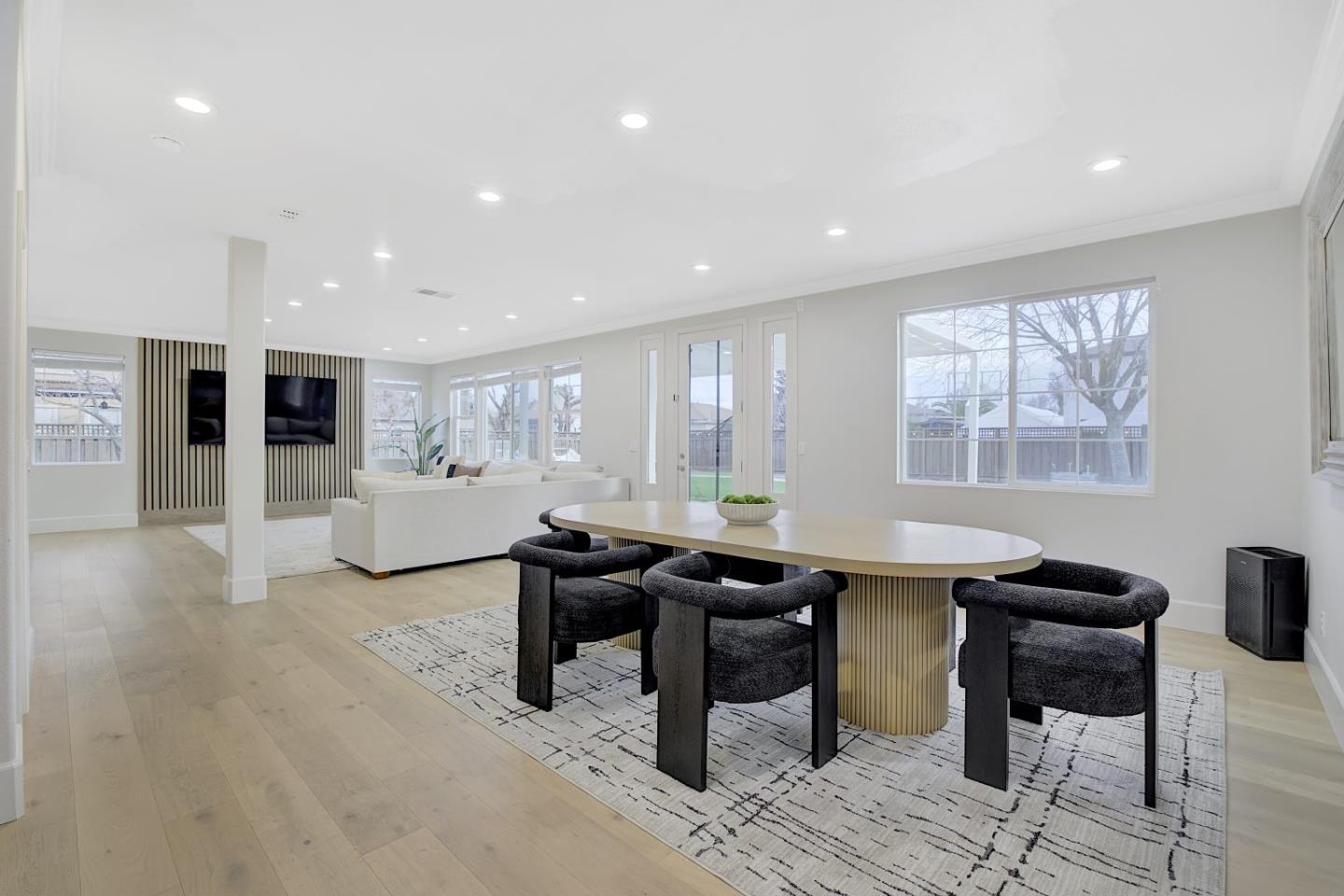 Detail Gallery Image 15 of 57 For 7654 W Rena Dr, Tracy,  CA 95304 - 4 Beds | 3 Baths