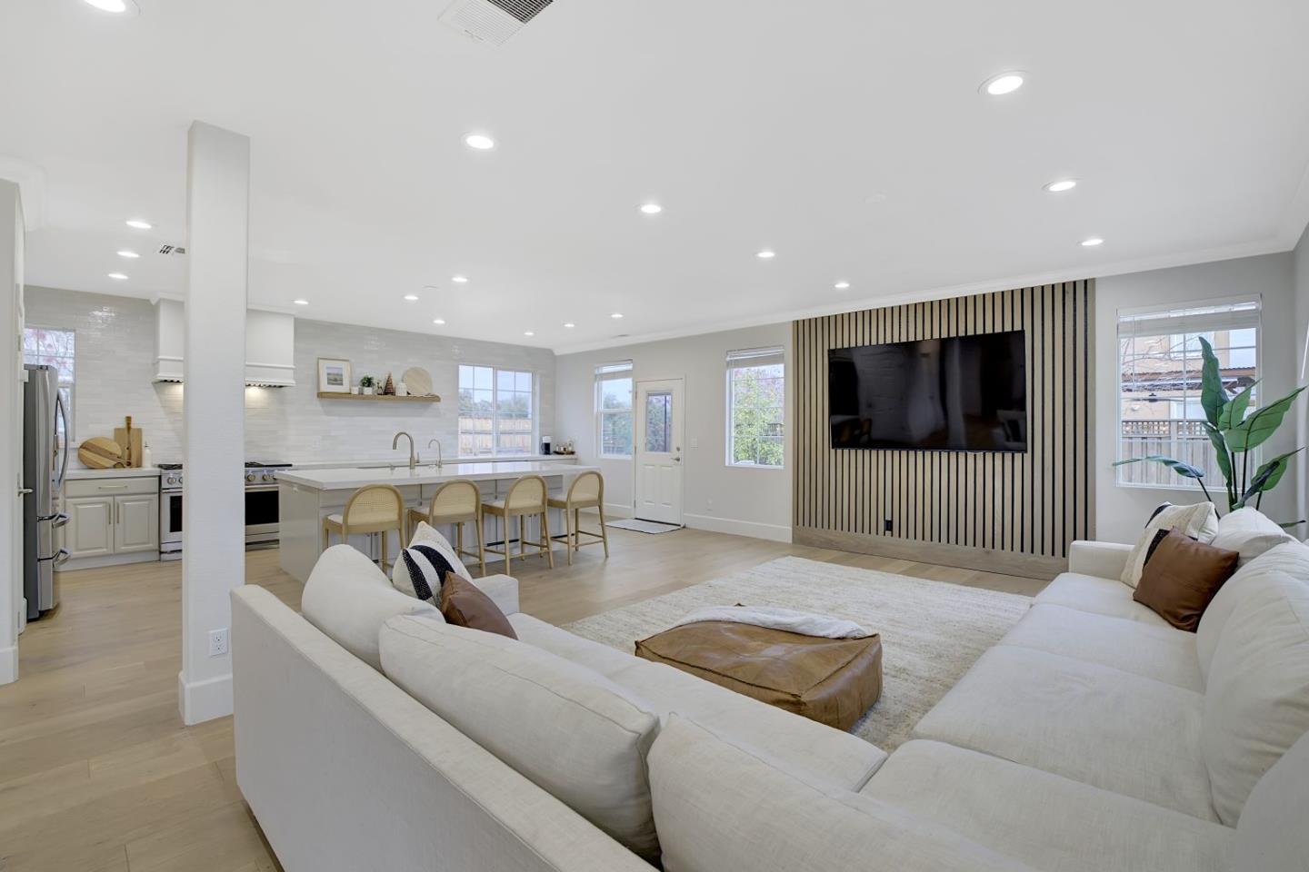 Detail Gallery Image 19 of 57 For 7654 W Rena Dr, Tracy,  CA 95304 - 4 Beds | 3 Baths