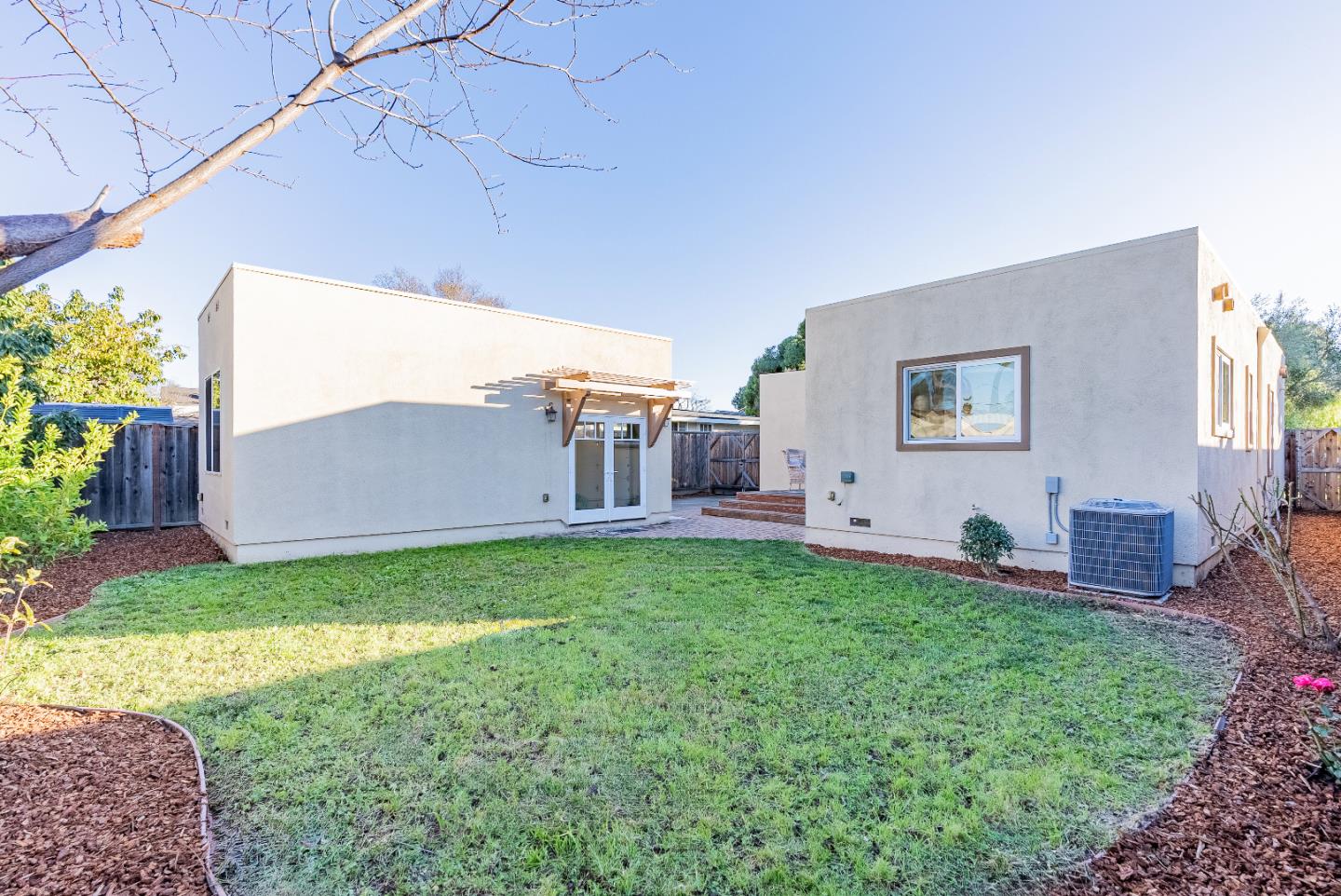 Detail Gallery Image 27 of 30 For 831 Coolidge Ave, Sunnyvale,  CA 94086 - 3 Beds | 2 Baths