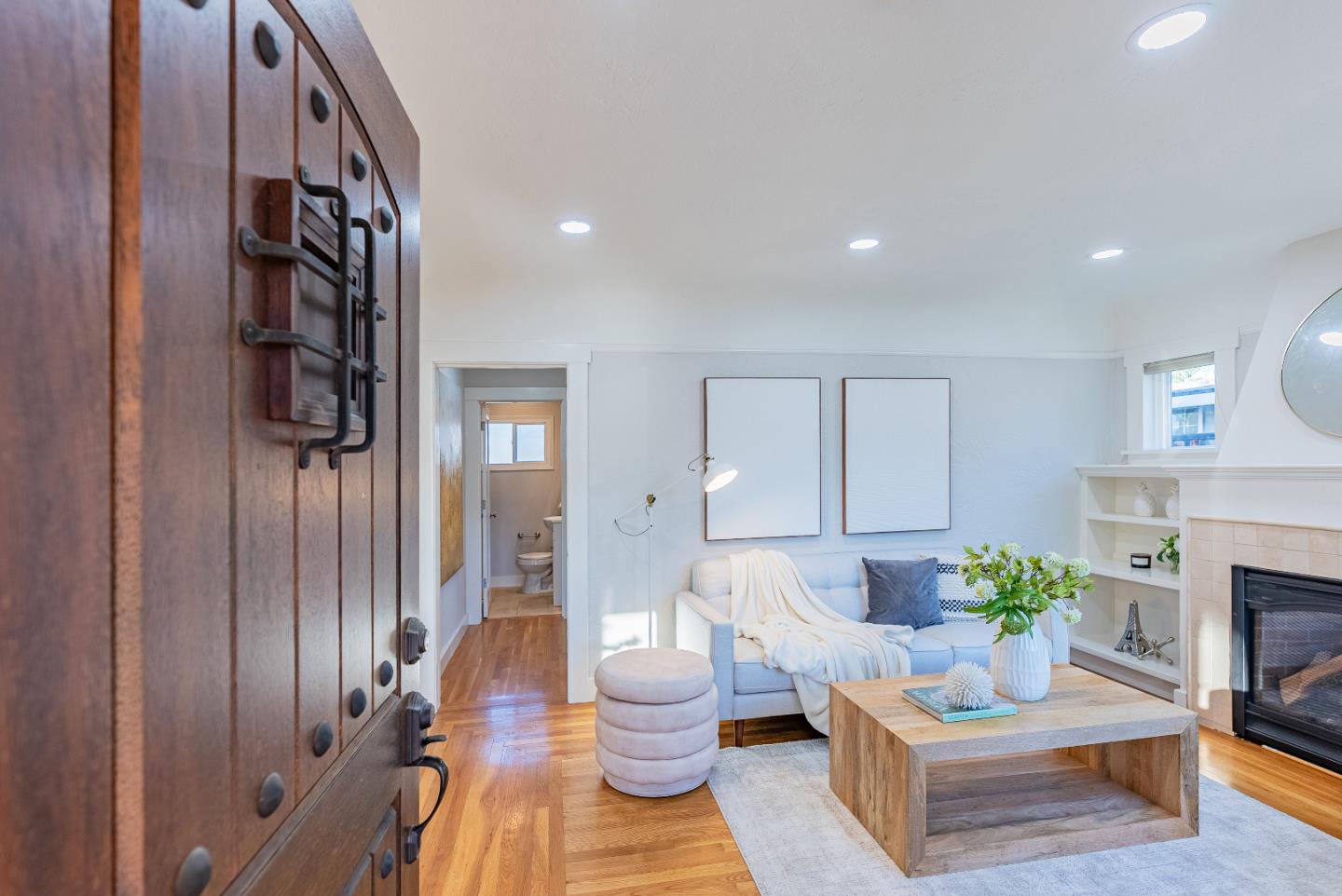 Detail Gallery Image 3 of 30 For 831 Coolidge Ave, Sunnyvale,  CA 94086 - 3 Beds | 2 Baths