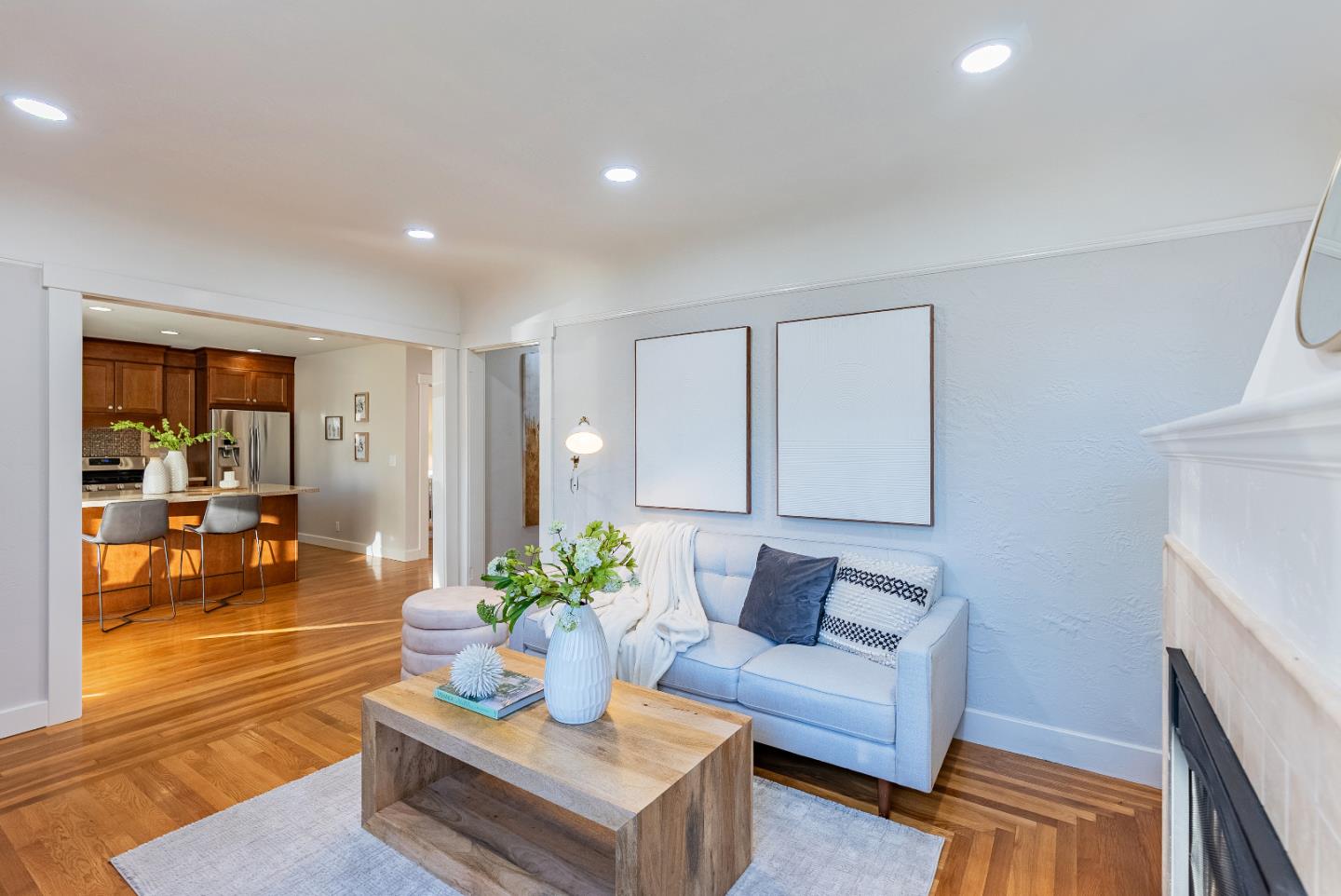 Detail Gallery Image 6 of 30 For 831 Coolidge Ave, Sunnyvale,  CA 94086 - 3 Beds | 2 Baths