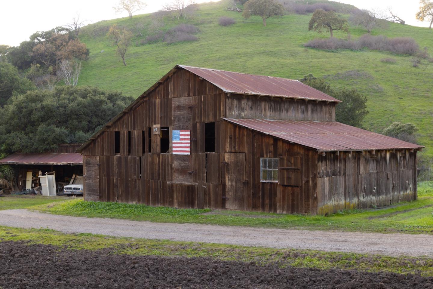 Detail Gallery Image 22 of 89 For 2000 Scott Creek Rd, Milpitas,  CA 95035 - – Beds | – Baths