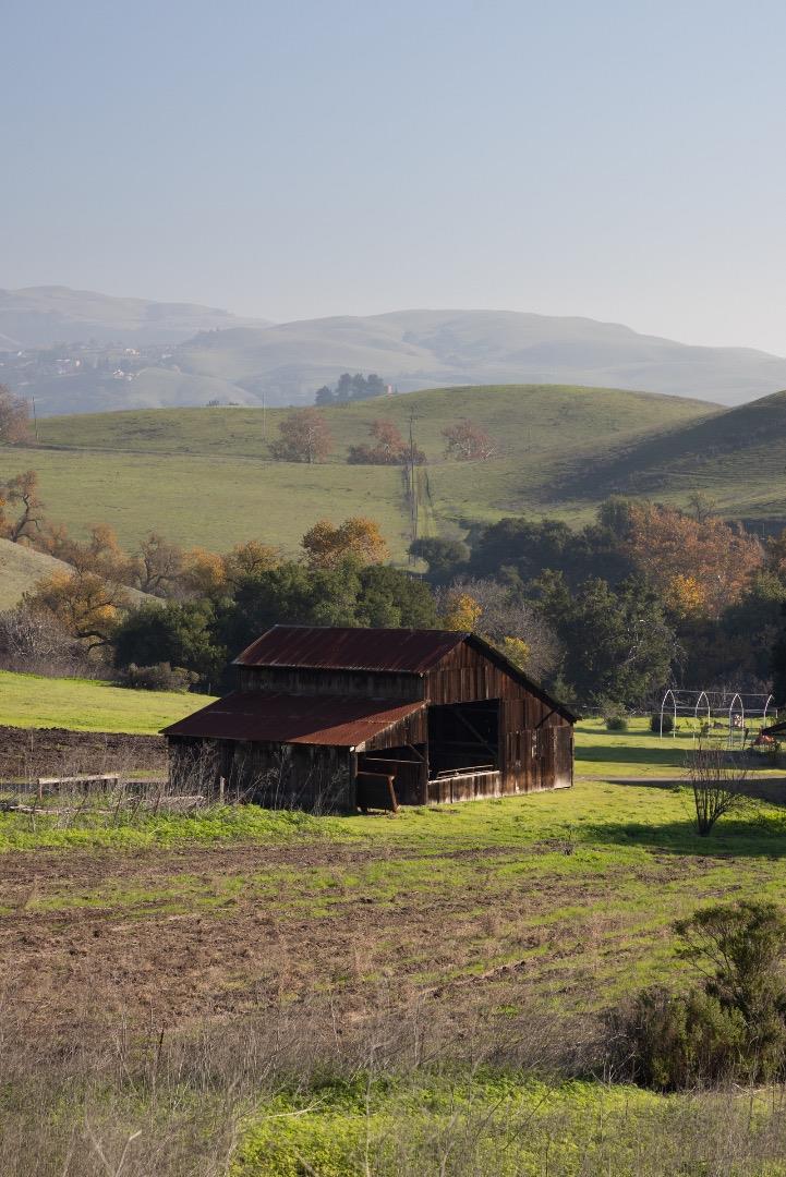 Detail Gallery Image 25 of 89 For 2000 Scott Creek Rd, Milpitas,  CA 95035 - – Beds | – Baths