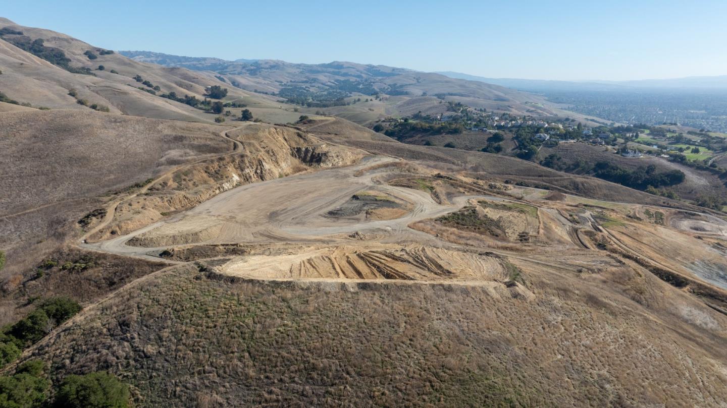 Detail Gallery Image 66 of 89 For 2000 Scott Creek Rd, Milpitas,  CA 95035 - – Beds | – Baths