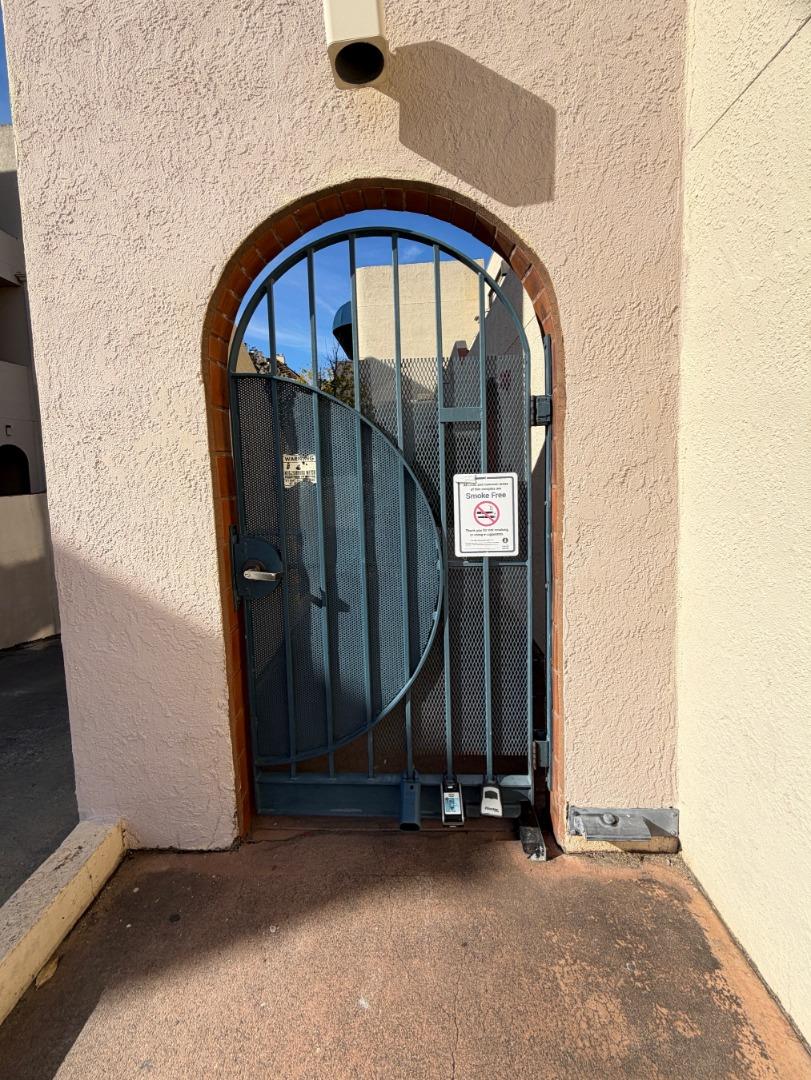 Detail Gallery Image 34 of 34 For 153 California Ave #F107,  Palo Alto,  CA 94306 - 2 Beds | 2 Baths