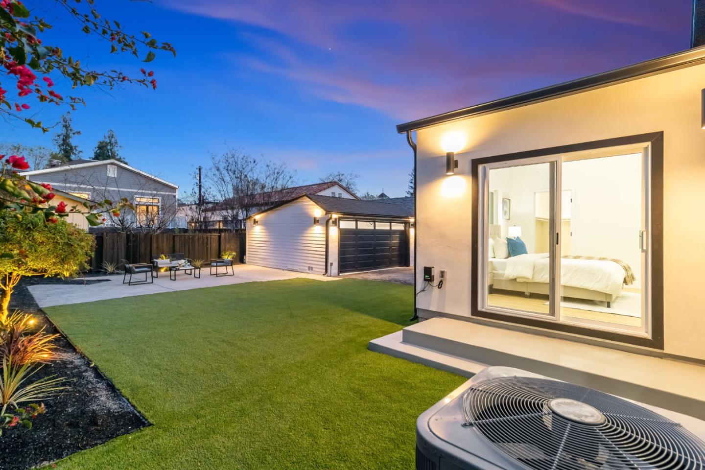 Detail Gallery Image 26 of 69 For 1304 Singletary Ave, San Jose,  CA 95126 - 3 Beds | 3 Baths