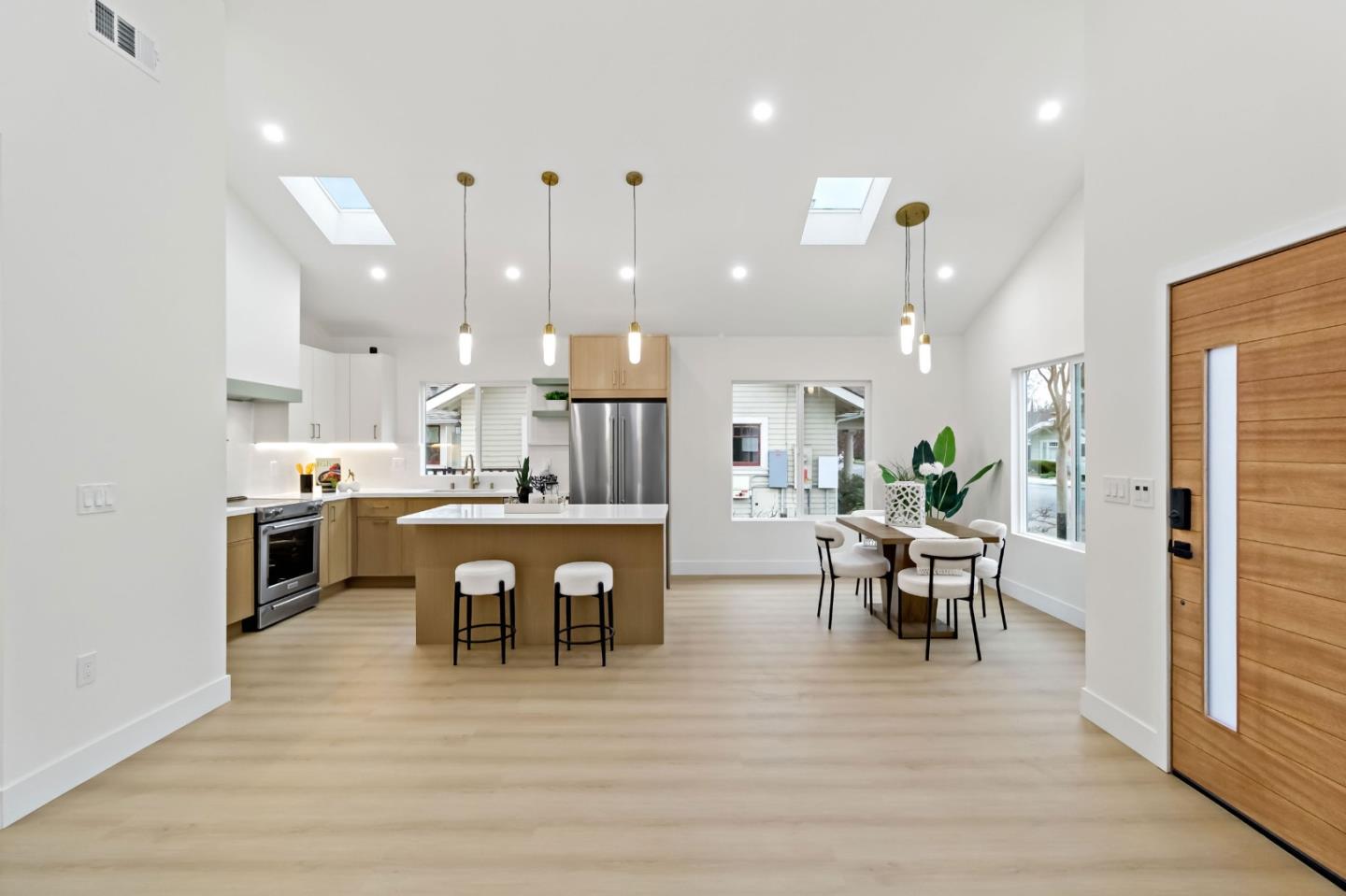 Detail Gallery Image 50 of 69 For 1304 Singletary Ave, San Jose,  CA 95126 - 3 Beds | 3 Baths