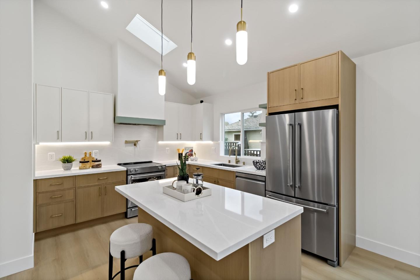 Detail Gallery Image 54 of 69 For 1304 Singletary Ave, San Jose,  CA 95126 - 3 Beds | 3 Baths