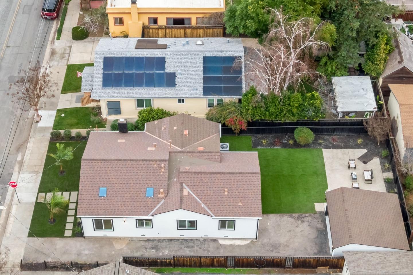 Detail Gallery Image 66 of 69 For 1304 Singletary Ave, San Jose,  CA 95126 - 3 Beds | 3 Baths