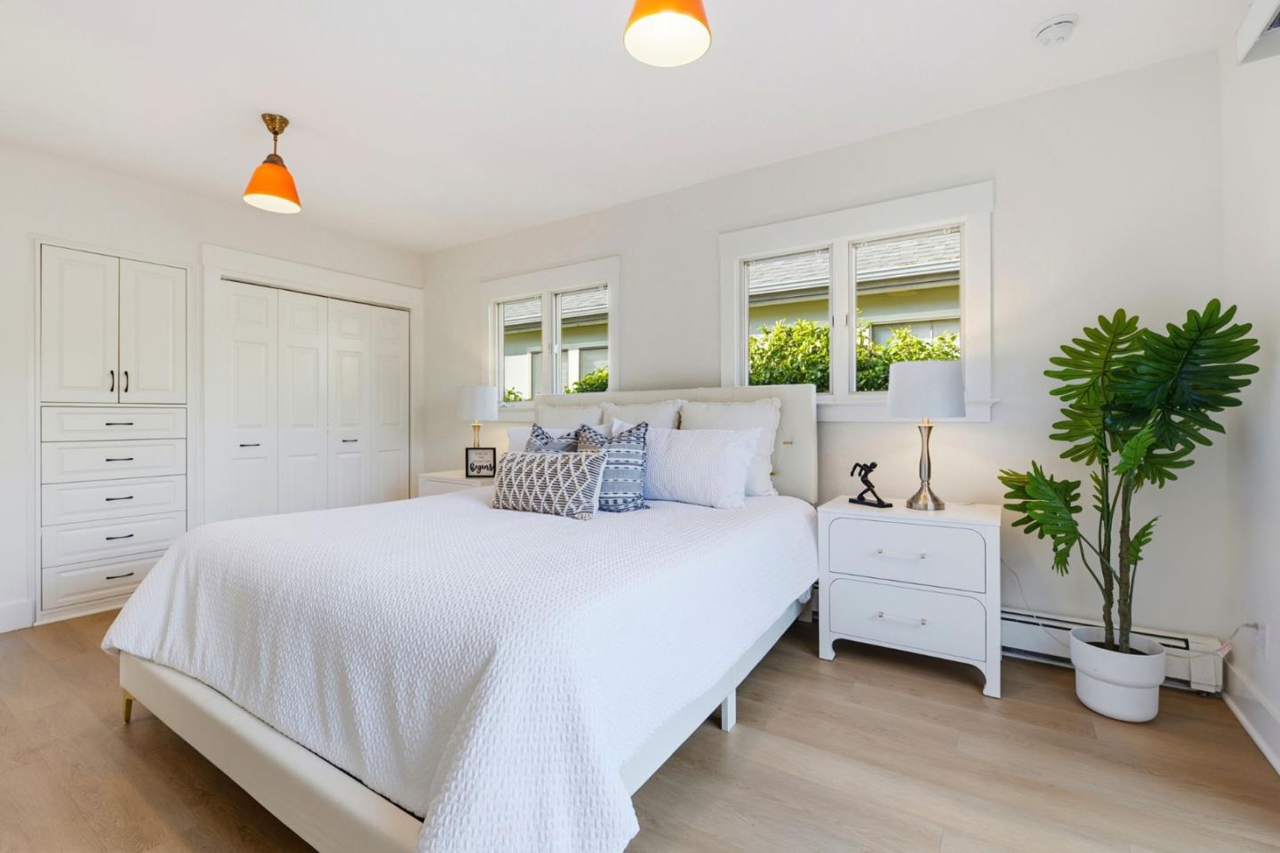 Detail Gallery Image 16 of 33 For 1015 High St, Palo Alto,  CA 94301 - 2 Beds | 3/1 Baths