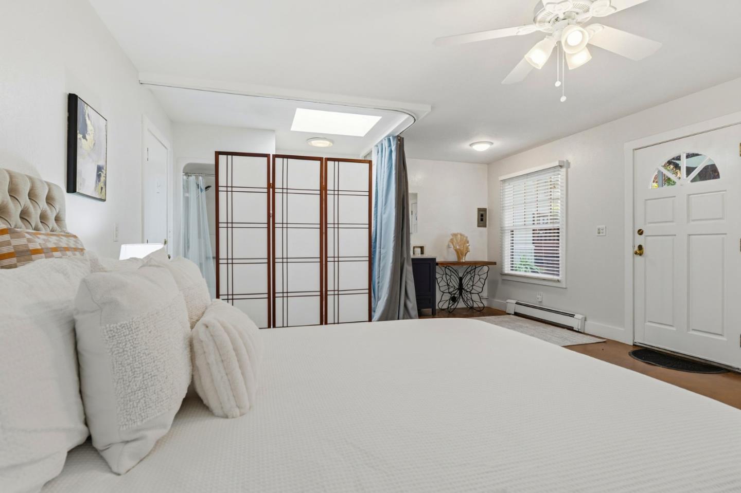 Detail Gallery Image 19 of 33 For 1015 High St, Palo Alto,  CA 94301 - 2 Beds | 3/1 Baths