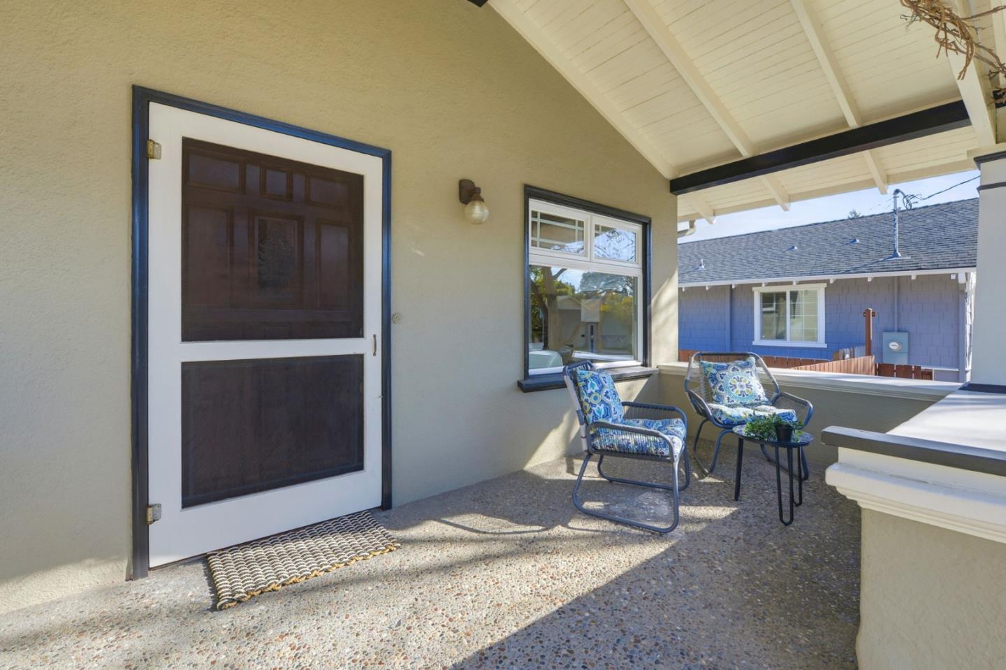 Detail Gallery Image 3 of 33 For 1015 High St, Palo Alto,  CA 94301 - 2 Beds | 3/1 Baths