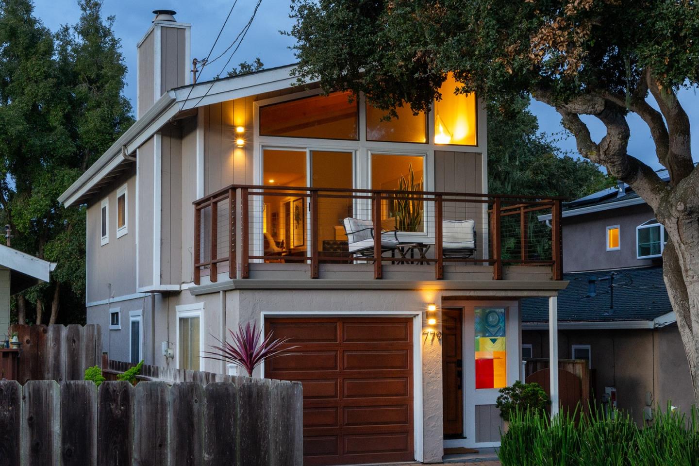 Detail Gallery Image 2 of 27 For 779 Alice St, Monterey,  CA 93940 - 3 Beds | 2 Baths