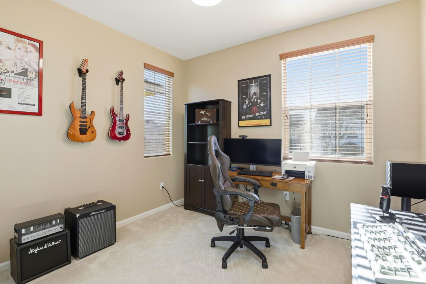 Detail Gallery Image 15 of 35 For 45 Angra Way, Gilroy,  CA 95020 - 3 Beds | 2/1 Baths