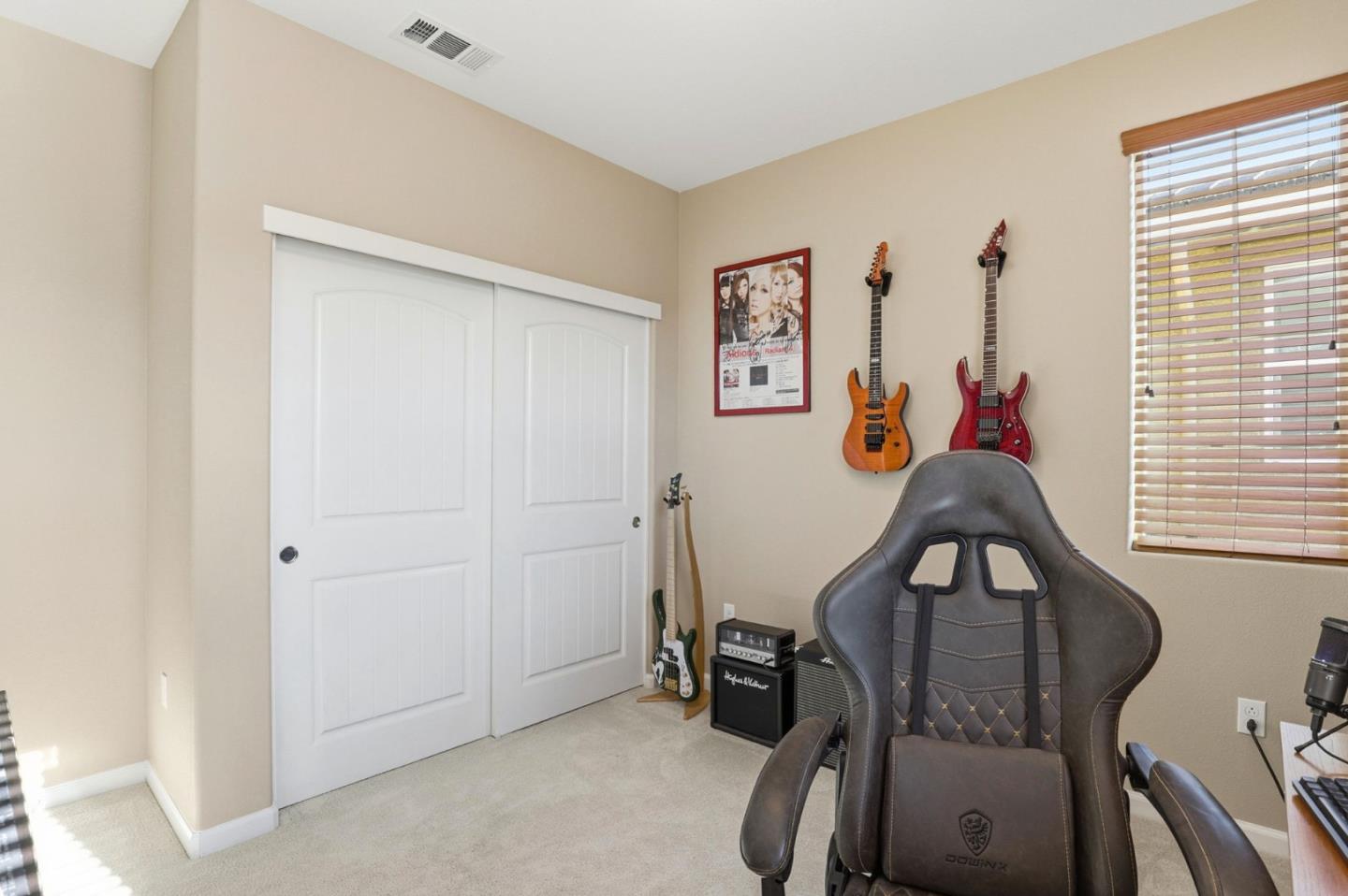 Detail Gallery Image 16 of 35 For 45 Angra Way, Gilroy,  CA 95020 - 3 Beds | 2/1 Baths