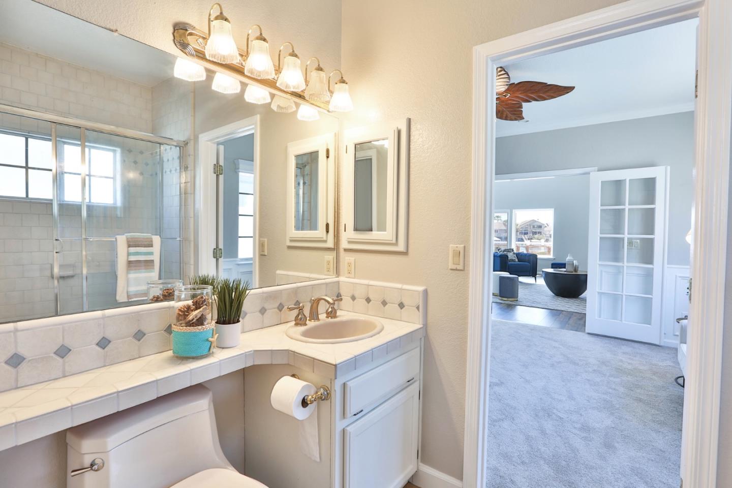 Detail Gallery Image 9 of 57 For 1933 Windward Pt, Discovery Bay,  CA 94505 - 4 Beds | 3 Baths