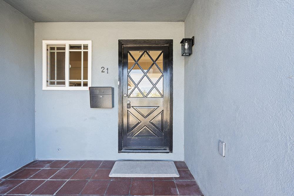 Detail Gallery Image 4 of 34 For 21 Andrews Dr, Hollister,  CA 95023 - 3 Beds | 2/1 Baths