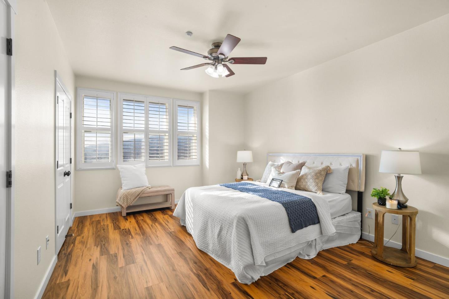 Detail Gallery Image 19 of 33 For 118 W Crystal Cove Ter, San Francisco,  CA 94134 - 3 Beds | 3 Baths