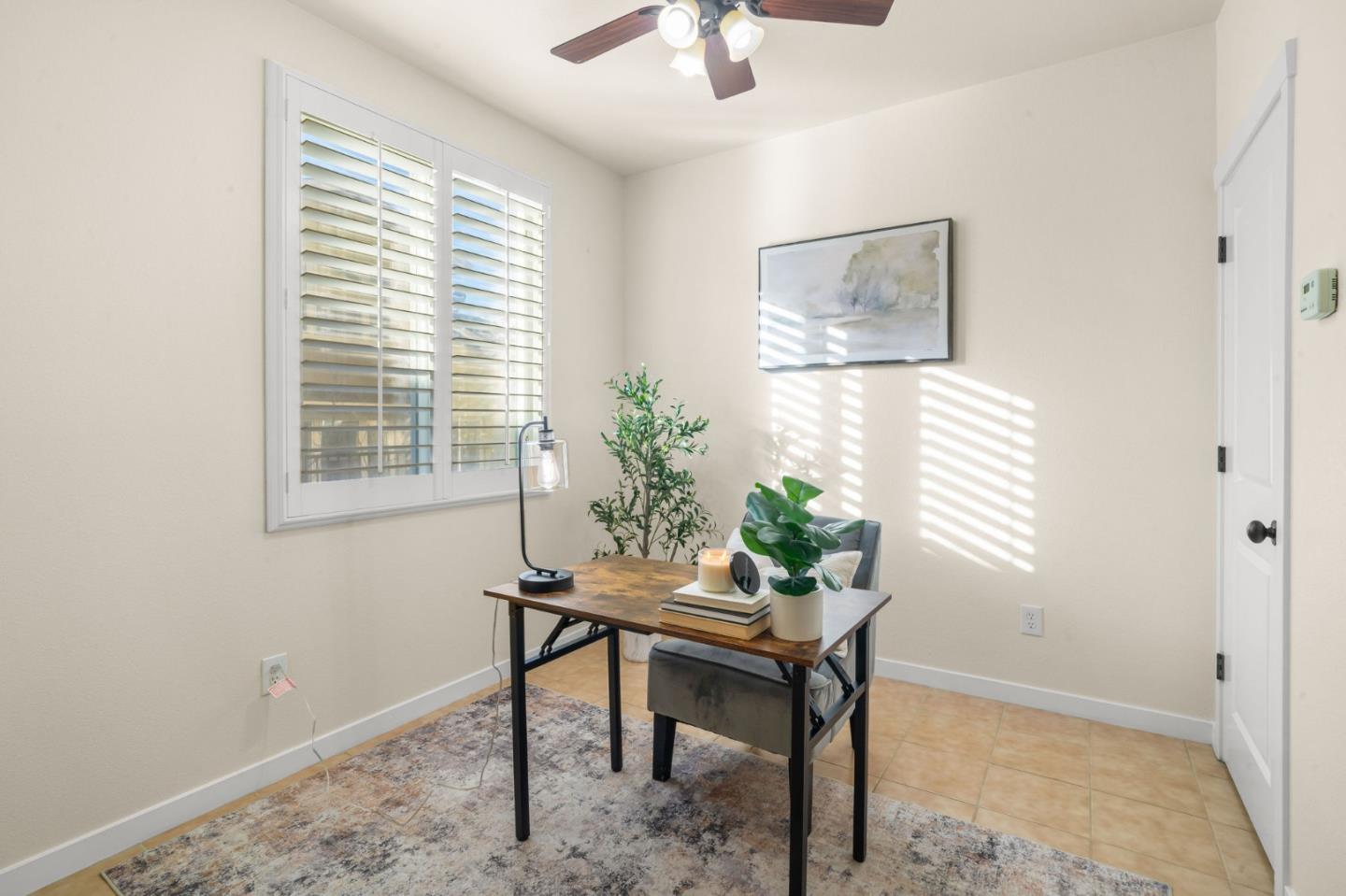 Detail Gallery Image 4 of 33 For 118 W Crystal Cove Ter, San Francisco,  CA 94134 - 3 Beds | 3 Baths