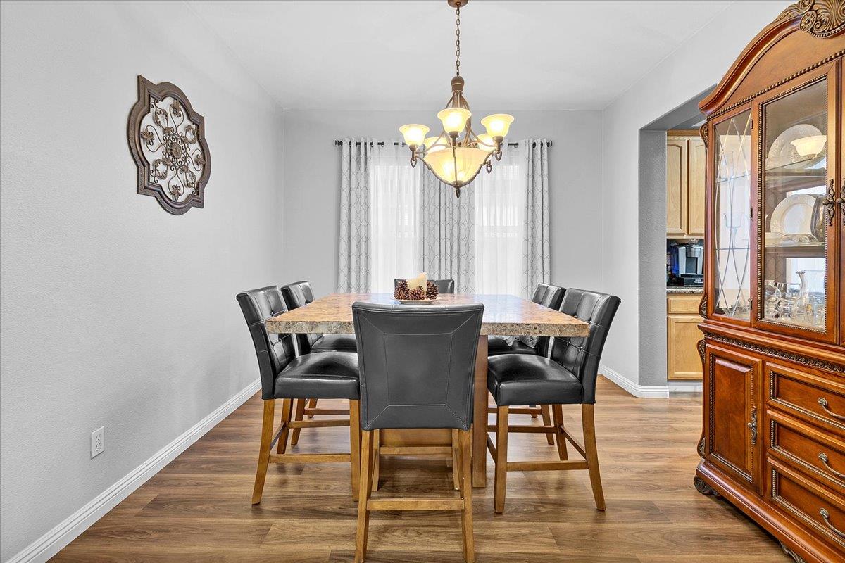 Detail Gallery Image 12 of 48 For 430 San Antonio Dr, King City,  CA 93930 - 4 Beds | 3 Baths