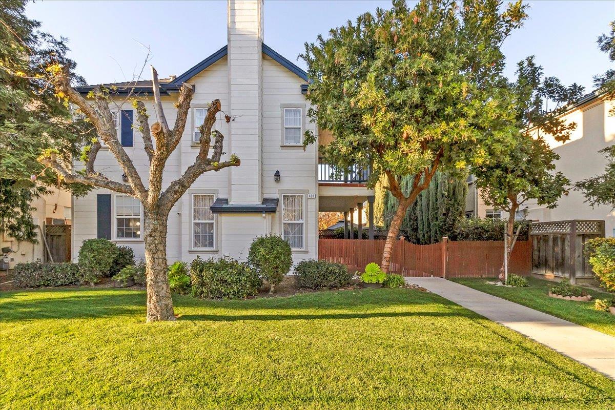 Detail Gallery Image 2 of 48 For 430 San Antonio Dr, King City,  CA 93930 - 4 Beds | 3 Baths