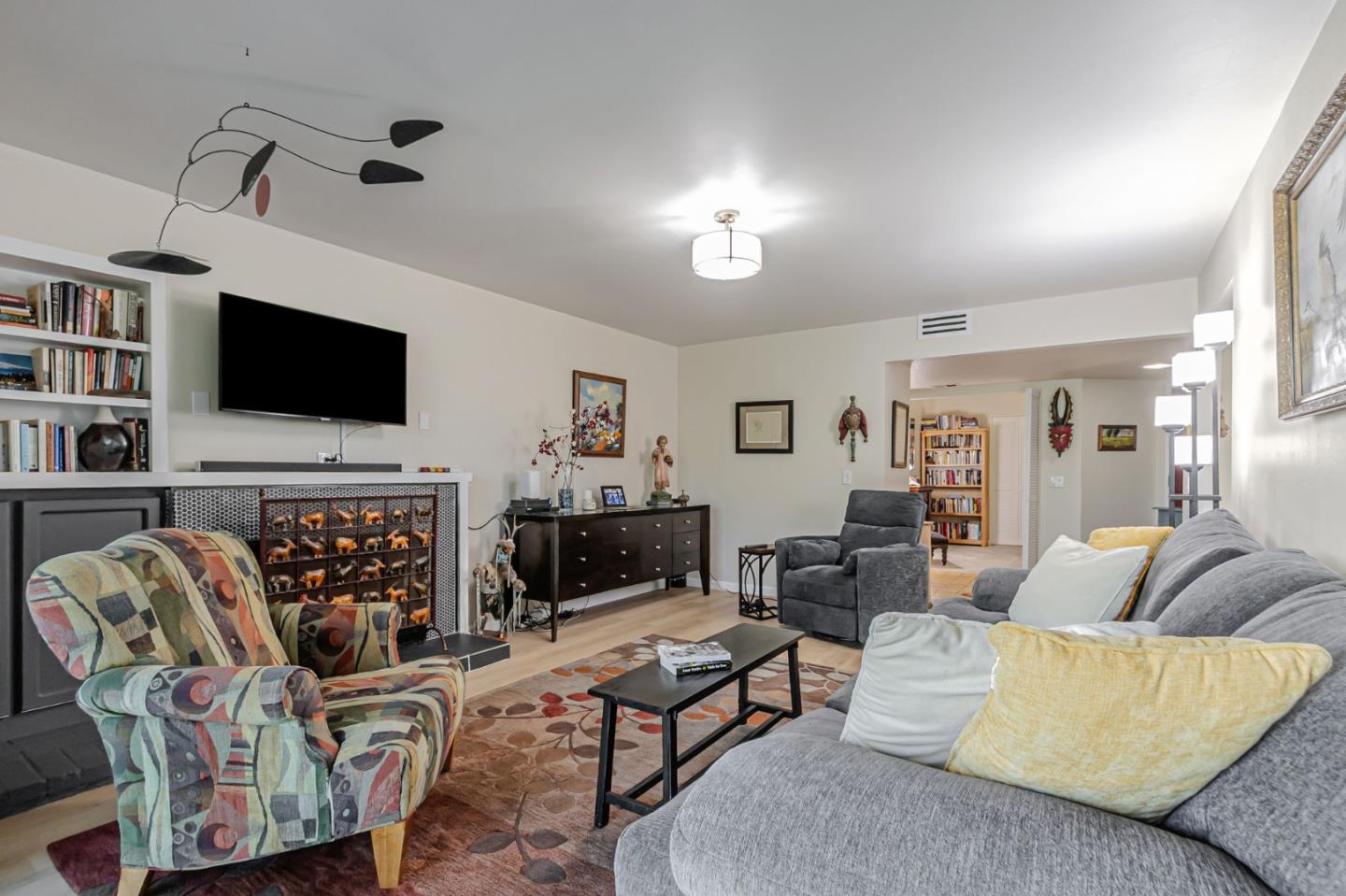 Detail Gallery Image 4 of 62 For 8463 Traminer Ct, San Jose,  CA 95135 - 2 Beds | 2 Baths