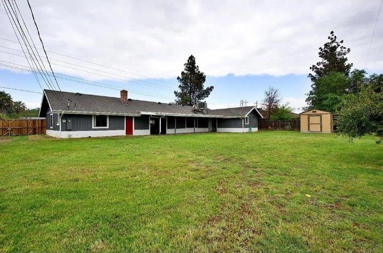 Detail Gallery Image 4 of 12 For 36620 Avenue 12, Madera,  CA 93636 - 3 Beds | 2 Baths