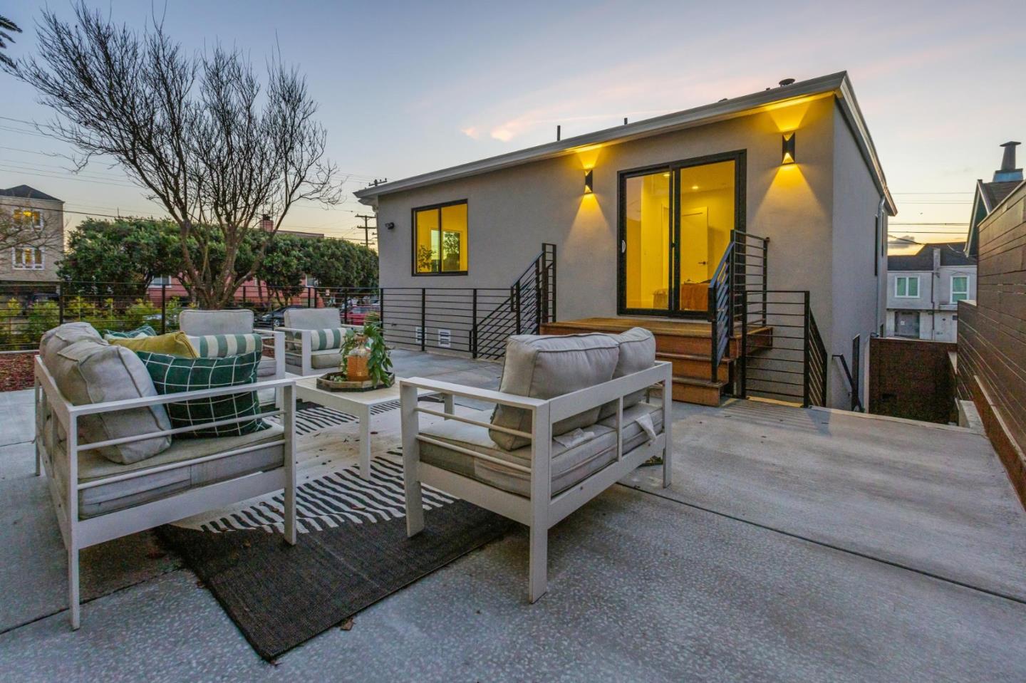 Detail Gallery Image 13 of 102 For 494 46th Ave, San Francisco,  CA 94121 - 4 Beds | 4 Baths