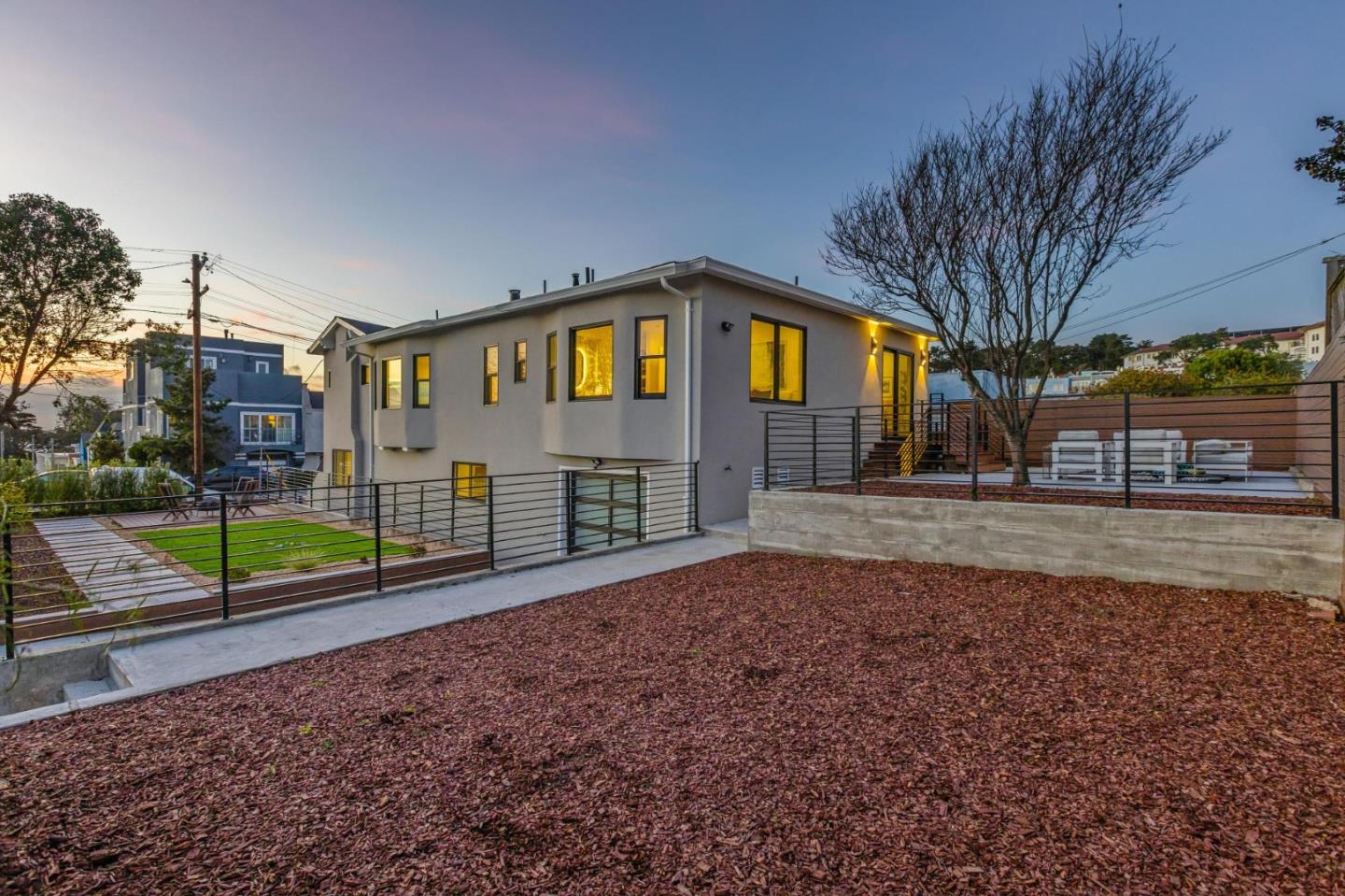 Detail Gallery Image 15 of 102 For 494 46th Ave, San Francisco,  CA 94121 - 4 Beds | 4 Baths