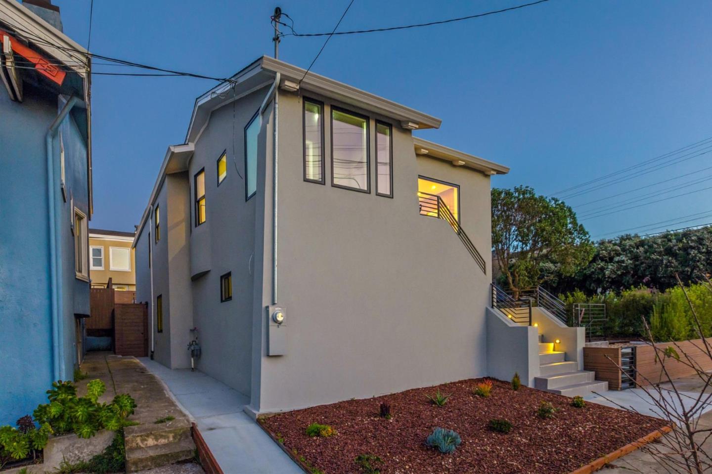 Detail Gallery Image 2 of 102 For 494 46th Ave, San Francisco,  CA 94121 - 4 Beds | 4 Baths